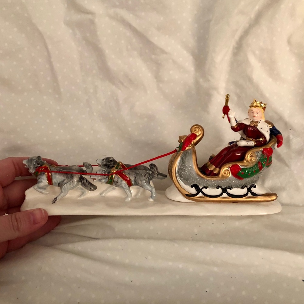 Dept 56 Snow Village Snow Carnival King and Queen